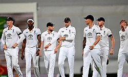 ಆ್ಯಶಸ್: ಇಂಗ್ಲೆಂಡ್ ಮತ್ತೆ ಠುಸ್: ಆಸ್ಟ್ರೇಲಿಯ ವಿಜಯ; 2 0 ಮುನ್ನಡೆ   