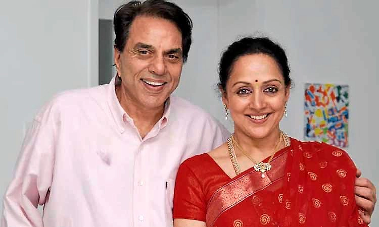 ನಟ ಧರ್ಮೇಂದ್ರ ಅವರ 90ನೇ ಹುಟ್ಟುಹಬ್ಬ... ಭಾವನಾತ್ಮಕ ಪೋಸ್ಟ್ ಹಂಚಿಕೊಂಡ ಪತ್ನಿ ಹೇಮಾ ಮಾಲಿನಿ