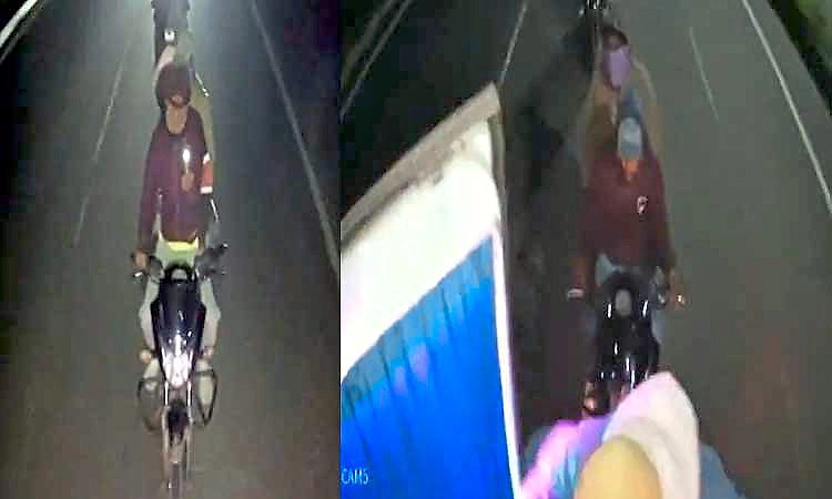 Video: ಬೈಕ್ ನಲ್ಲಿ ಬಂದು ಚಲಿಸುತ್ತಿದ್ದ ಬಸ್ಸಿಗೆ ಹತ್ತಿ ಪ್ರಯಾಣಿಕರ ಬ್ಯಾಗ್ ದೋಚಿದ ಕಳ್ಳರು