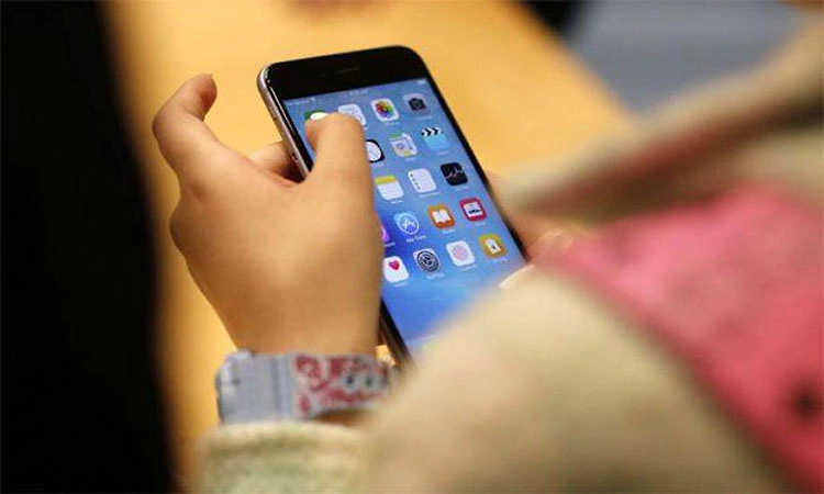 ಸಾಮಾಜಿಕ ಜಾಲತಾಣ ಬಳಸೋ ಮಕ್ಕಳಲ್ಲಿ ಏಕಾಗ್ರತೆ ಕುಸಿತ!