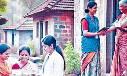 Devanahalli: ಪ್ರತಿ ಮನೆಗೂ ಭೇಟಿ ನೀಡಿ ಆರೋಗ್ಯ ತಪಾಸಣೆ