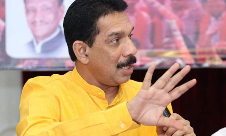 ಸಿದ್ದರಾಮಯ್ಯ ರಾಜಕಾರಣ ಬಿಟ್ಟು ಜ್ಯೋತಿಷಿಯಾಗಲಿ: ನಳಿನ್ ಕುಮಾರ ಕಟೀಲ್