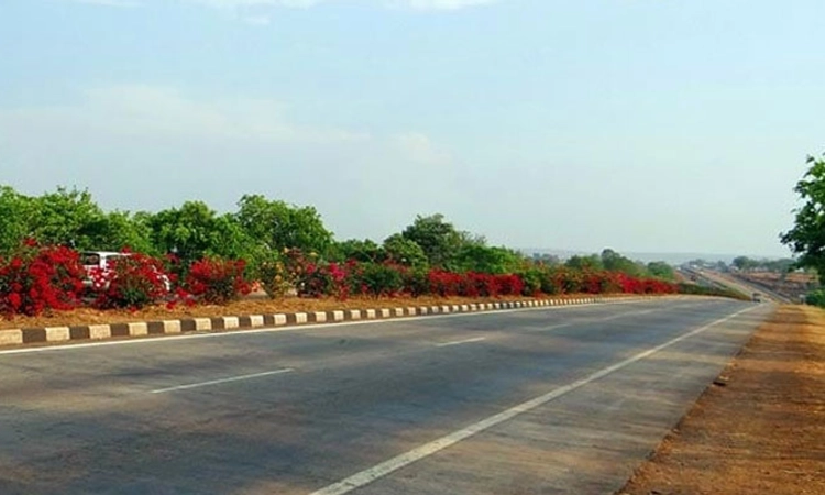 ಹೆಗಲ ಮೇಲೆ ಹೆಂಡತಿಯ ಶವ ಹೊತ್ತು ಆಂಧ್ರದಿಂದ ಒಡಿಶಾಗೆ ನಡೆದ!