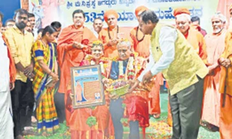 ಕಾಯಕ ನಿಷ್ಠೆಯುಳ್ಳವರ ಬದುಕು ಬೆಳಗುತ್ತೆ; ಡಾ| ವಿಜಯ ಸಂಕೇಶ್ವರ