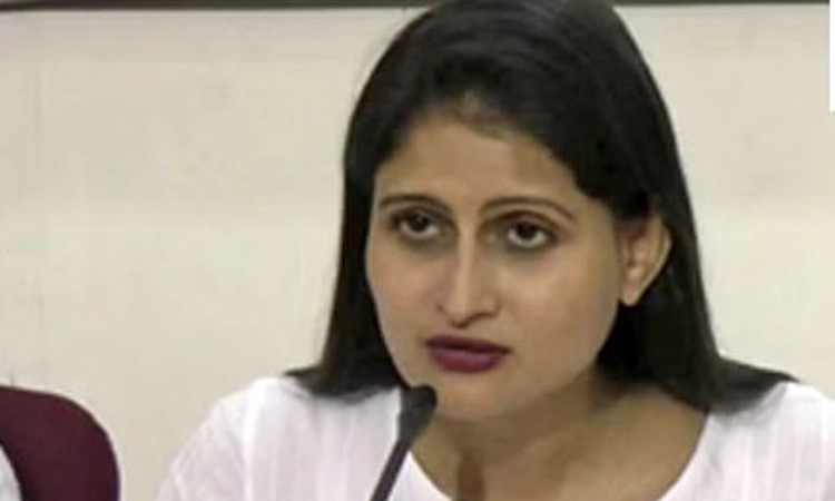 Panaji: ದೆಹಲಿ ಮಾದರಿಯಲ್ಲಿ ಗೋವಾದ ಸಮಸ್ಯೆ ನಿಭಾಯಿಸಲು ಸಾಧ್ಯವಿಲ್ಲ: ಕುತಿನ್ಹೊ