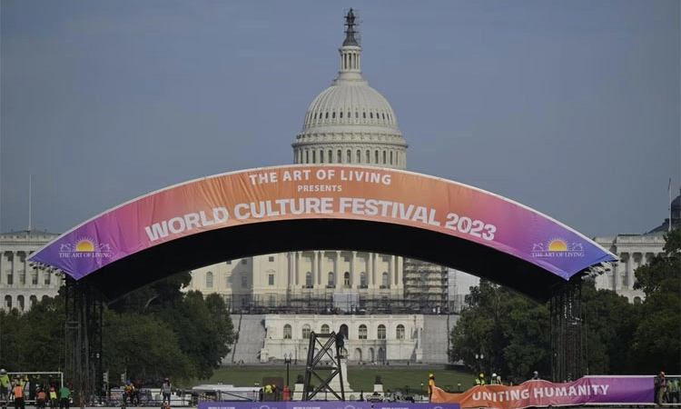 Today ಆರ್ಟ್‌ ಆಫ್ ಲಿವಿಂಗ್‌ “ಸಂಸ್ಕೃತಿ ಉತ್ಸವ”; ಸಮಾರಂಭಕ್ಕೆ ವಿಶ್ವದ ದೊಡ್ಡಣ್ಣನ ಆತಿಥ್ಯ