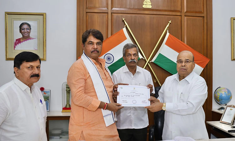 ರಾಜ್ಯಪಾಲರ ಅಂಗಳಕ್ಕೆ ಜೀವರಾಜ್ ಶಾಸಕತ್ವ ಕೇಸ್