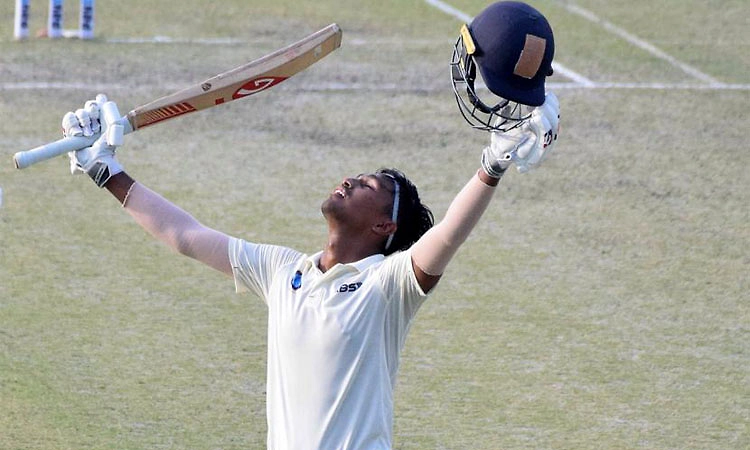 ಕುಶಾಗ್ರ ಶತಕ, ಮುಲಾನಿ ಸ್ಪಿನ್ ಜಾದೂ: ಭಾರತ 'ಎ' ತಂಡಕ್ಕೆ 163 ರನ್ ಮುನ್ನಡೆ