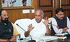T'gana, Karnataka discuss construction of shared barrage on Krishna river