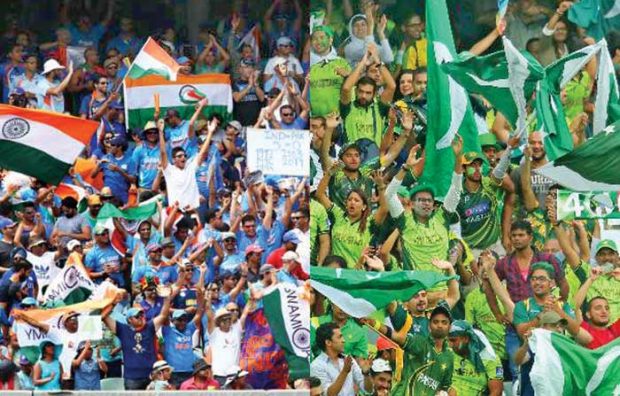 India-v-Pakistan-Fans.jpg