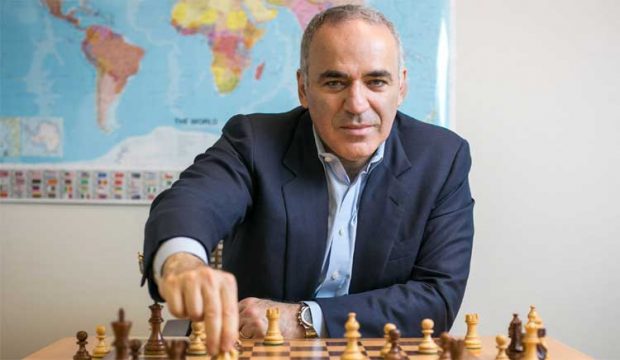 Garry-Kasparov,-Chess,.jpg