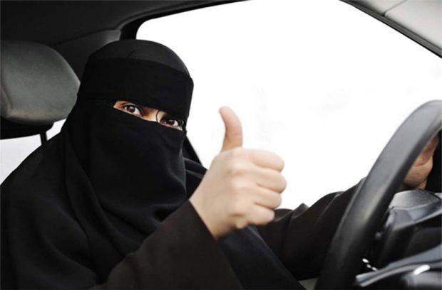 women-driving,.jpg