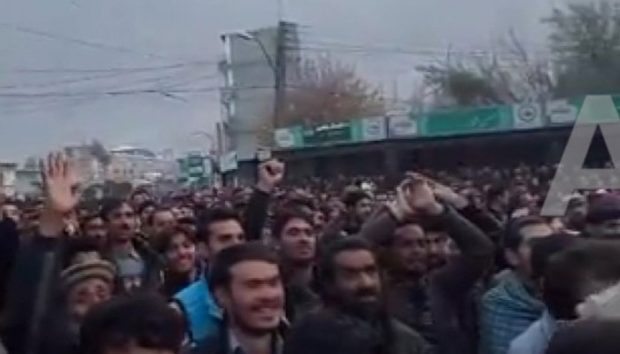 Pak-Gilgit-Protests-700.jpg