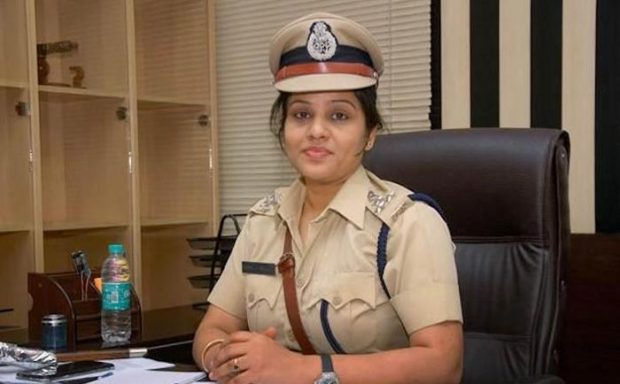 IPS-Officer-D.-Roopa.jpg