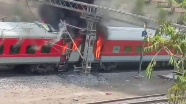 train-fire-accident-700.jpg
