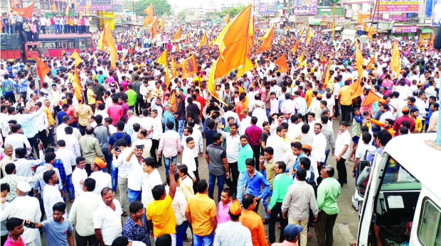 maratha-agitation2-700.jpg