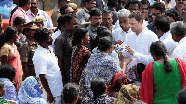 rahul-party-workers-700.gif