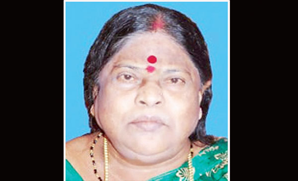 minister-venkataramanappa-wife.jpg