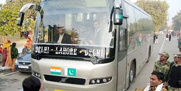 delhi-lahore-bus-600.jpg