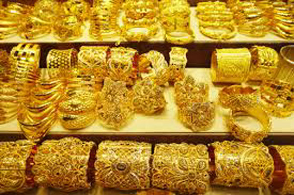 gold-ornaments-600.jpg