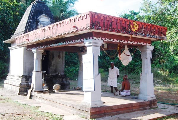 adduru mukhyaprana temple