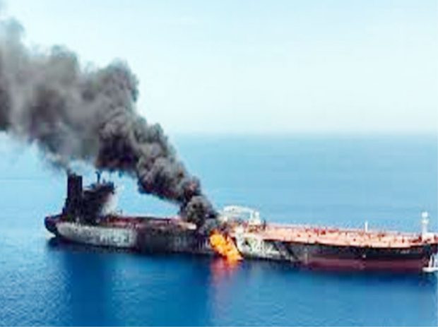 Oman-tanker-atack-730