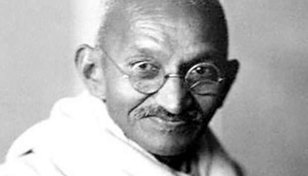 Mahatma-Gandhi-730
