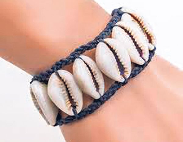 shell-bracelet