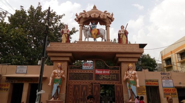 shri-krishna-janmabhoomi-temple-picture