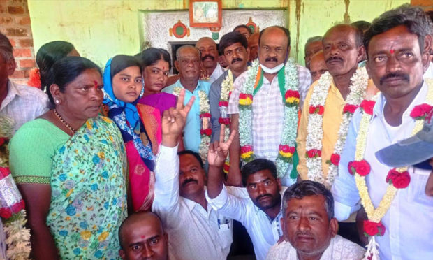 BJP supporters take over Bewanahalli village