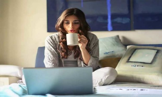 One year on, India Inc may have had enough of work from home  Read more at: https://economictimes.indiatimes.com/news/company/corporate-trends/one-year-on-india-inc-may-have-had-enough-of-wfh/articleshow/81560130.cms?utm_source=contentofinterest&utm_medium=text&utm_campaign=cppst