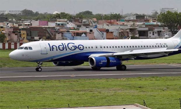 Indigo sent a pasanger out of flight for not waring Mask