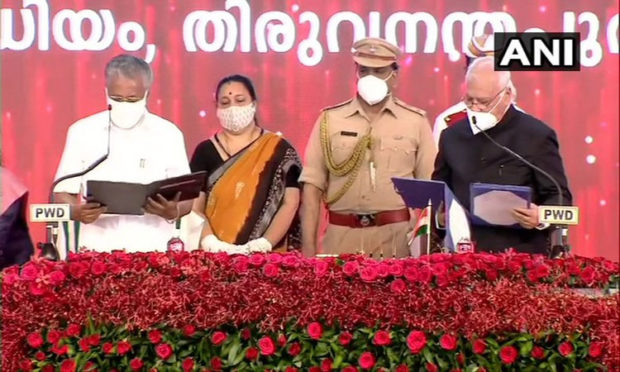 Pinarayi Vijayanan takes oath as Kerala CM for second successive term