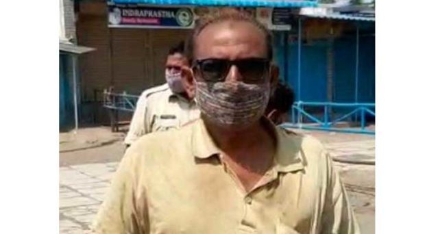 ವಿಜಯಪುರ: ನಕಲಿ ಪತ್ರಕರ್ತನ ಬೈಕ್ ವಶಕ್ಕೆ ಪಡೆದ ಪೊಲೀಸರು