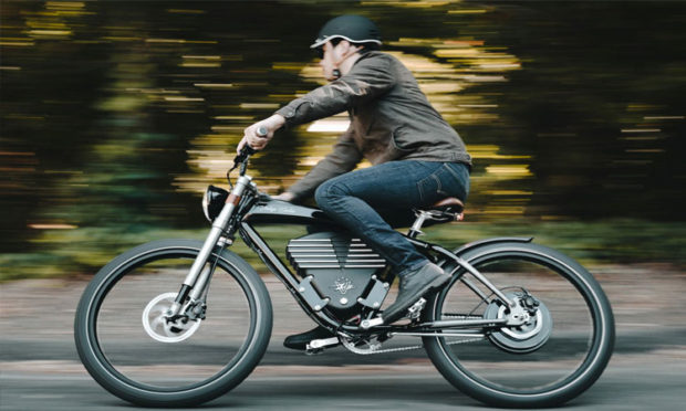 WHAT IS AN E-CYCLE? … Wow right! Now imagine driving a normal cycle without pedaling, well that’s your E-cycle. Powered by a Lithium Ion IP67 Battery