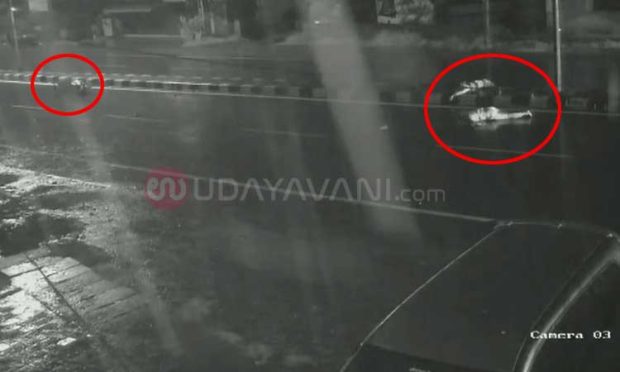 ಮಂಗಳೂರು: ಡಿವೈಡರ್ ಗೆ ಢಿಕ್ಕಿ ಹೊಡೆದು ಅನತಿ ದೂರದಲ್ಲಿ ಬಿದ್ದ ಬೈಕ್: ಇಬ್ಬರು ಗಂಭೀರ
