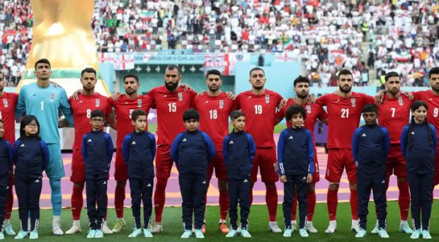 Iran football players did not sing national anthem