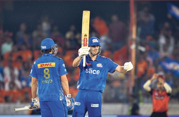 IPL T20: ಹೈದರಾಬಾದ್‌ ತಂಡವನ್ನು 14 ರನ್ನುಗಳಿಂದ ಮಣಿಸಿದ ಮುಂಬೈ