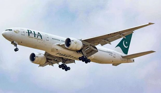 Pakistan Airlines Plane10 ನಿಮಿಷ ಭಾರತೀಯ ವಾಯುಪ್ರದೇಶದಲ್ಲಿ ಹಾರಾಟ!