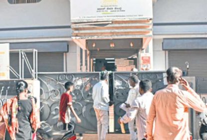 ಹುಬ್ಬಳ್ಳಿ: ಆಧಾರ್‌ ಕೇಂದ್ರಗಳಿಗೆ ಮುಗಿಬಿದ್ದ ಜನತೆ