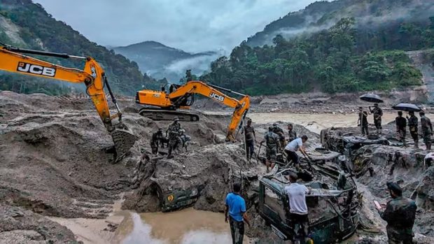 Sikkim Flash Flood: ಮೃತರ ಸಂಖ್ಯೆ 19ಕ್ಕೆ ಏರಿಕೆ, 103 ಮಂದಿಯ ಪತ್ತೆಗೆ ಶೋಧ ಕಾರ್ಯಾಚರಣೆ