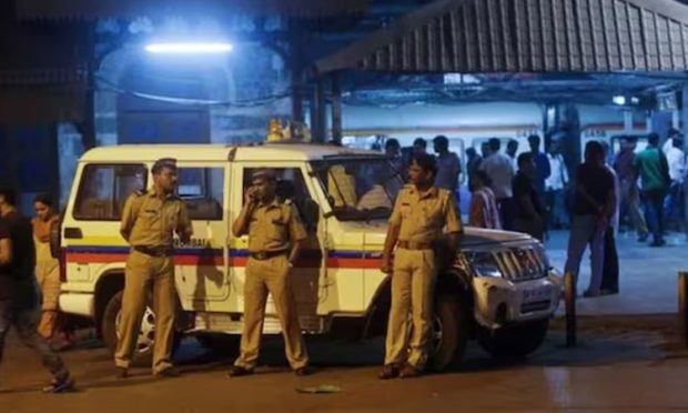 Mumbai cop: ವಿವಾಹಿತ ಮಹಿಳೆಯೊಂದಿಗೆ ಸಂಬಂಧ ಹೊಂದಿದ್ದಕ್ಕಾಗಿ ಪೊಲೀಸ್‌ ಪೇದೆ ವಜಾ