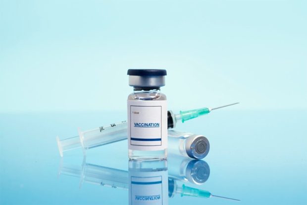 injection vaccination