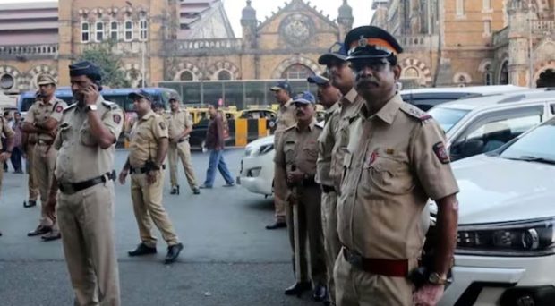 New Year celebrations; bomb threat; High alert in Mumbai