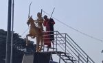 Dandeli: ಕಿತ್ತೂರು ರಾಣಿ ಚೆನ್ನಮ್ಮನ ಪ್ರತಿಮೆ ಸ್ವಚ್ಚಗೊಳಿಸಿ ಗಮನ ಸೆಳೆದ ವೃದ್ಧ ಸನ್ಯಾಸಿ