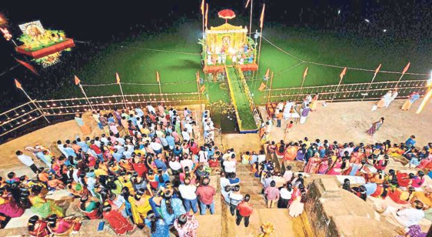 Bantwal: ನದಿಯ ಮಧ್ಯೆ ಶ್ರೀ ಸತ್ಯನಾರಾಯಣ ಪೂಜೆ