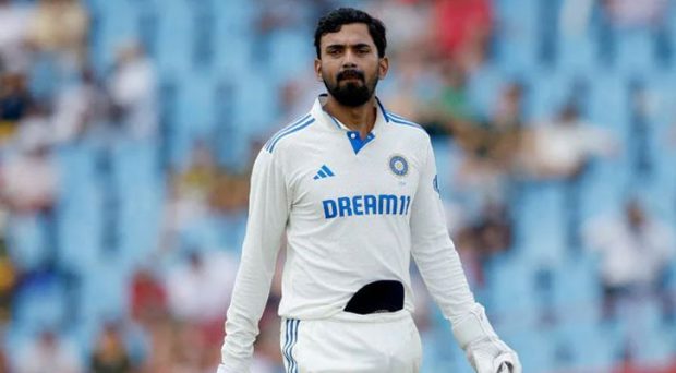 KL Rahul Removed From Wicket keeping Role For England Tests