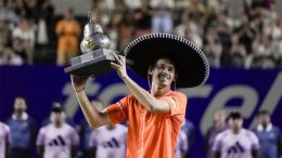 Mexican Open Tennis 2024: ಪ್ರಶಸ್ತಿ ಉಳಿಸಿಕೊಂಡ ಅಲೆಕ್ಸ್‌  ಡಿ ಮಿನೌರ್‌