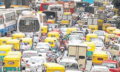 Traffic jam: ತುಮಕೂರು, ಮೈಸೂರು ರಸ್ತೇಲಿ ಟ್ರಾಫಿಕ್‌ ಜಾಮ್‌!