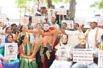 MP Prajwal Revanna ವಿರುದ್ಧ ಮಹಿಳೆಯರು ಕೆಂಡ
